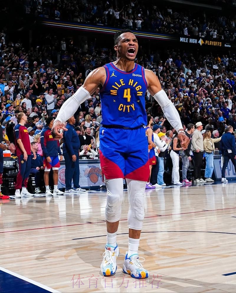 威少关键时刻底角三分投进,国王13-2领先火箭13分杀死比赛 威少关键时刻底角三分投进,国王13-2领先火箭13分杀死比赛